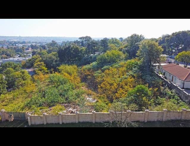LAND FOR SALE IN HYDE PARK